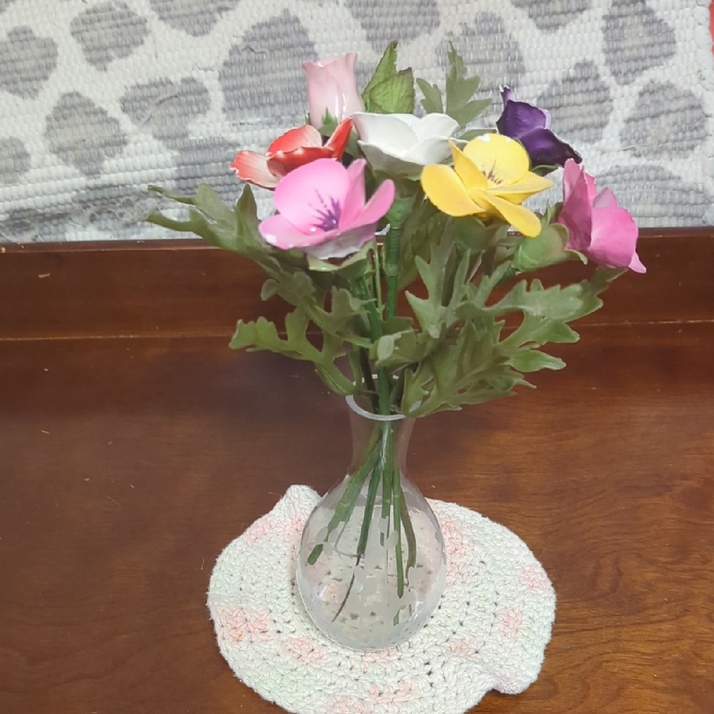 Vintage Dresden Style Porcelain Flower Bouquet — Germany, Circa 1950s - Picture 4 of 5